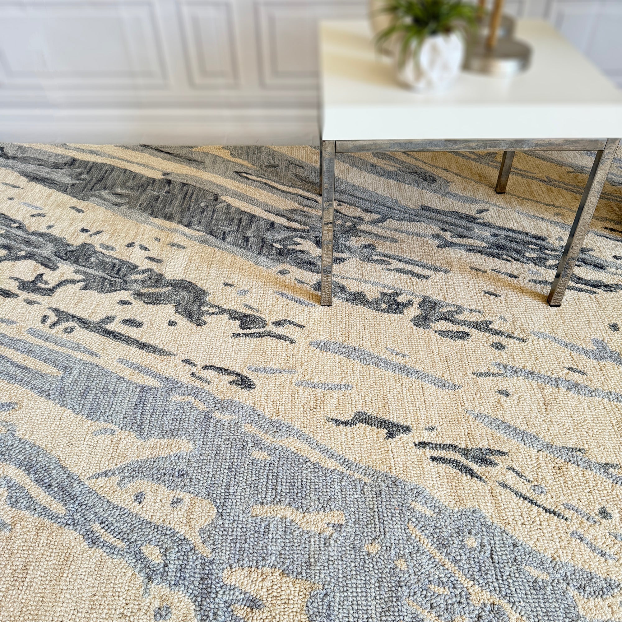 Avanti-Astratto Ocean Hand Tufted Rug Rectangle image