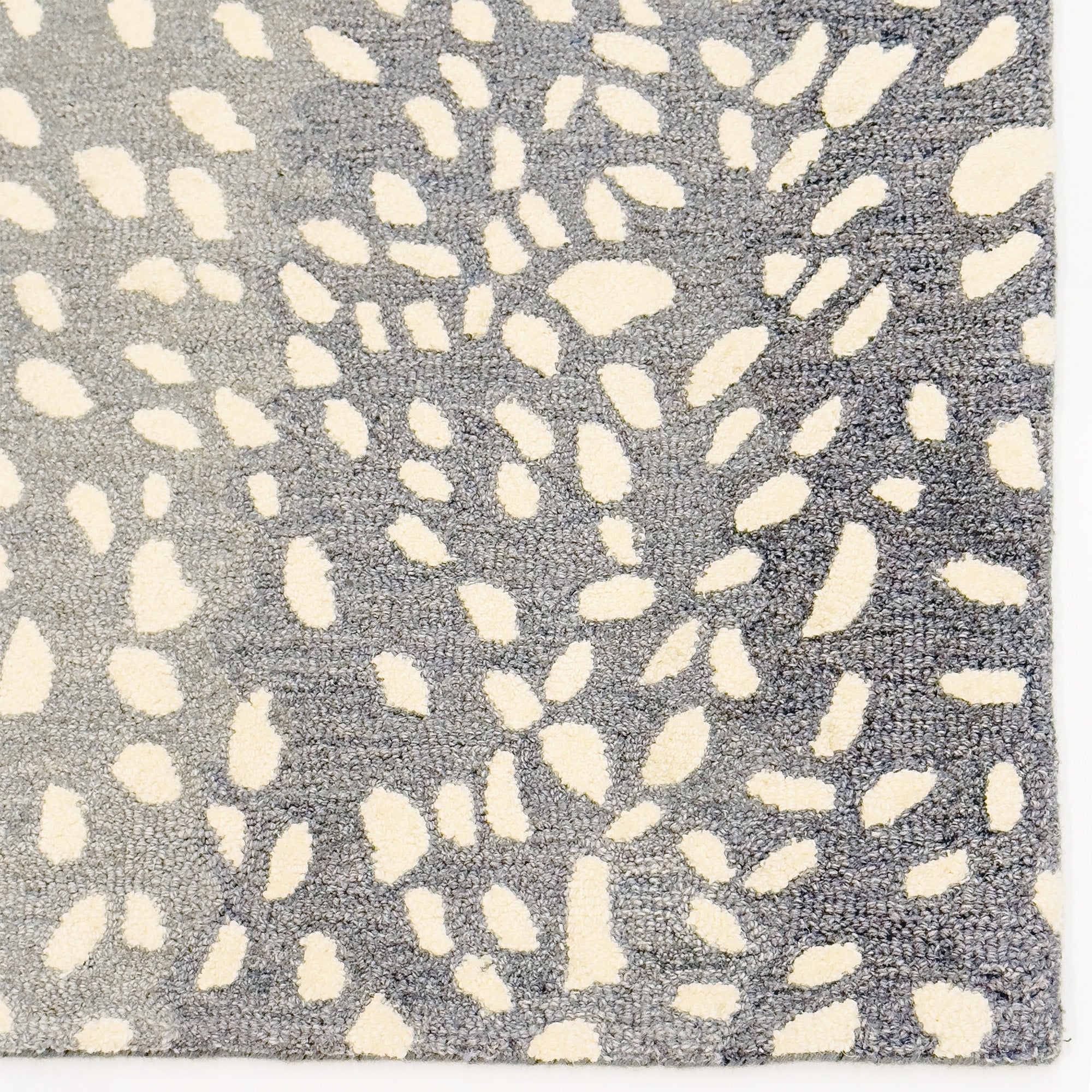 Serengeti-Antelope Sky Hand Tufted Rug Rectangle image