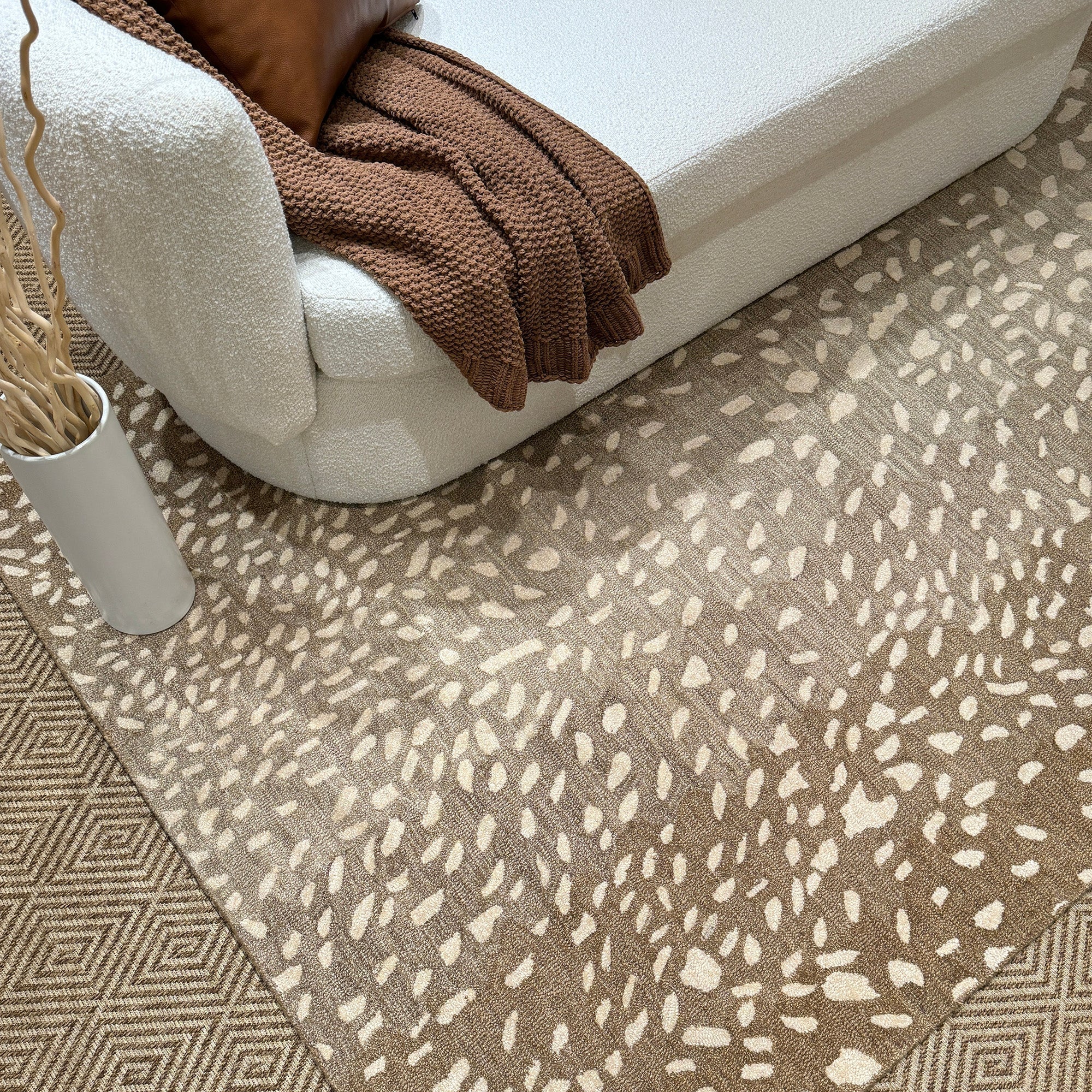 Serengeti-Antelope Beige Hand Tufted Rug Rectangle image