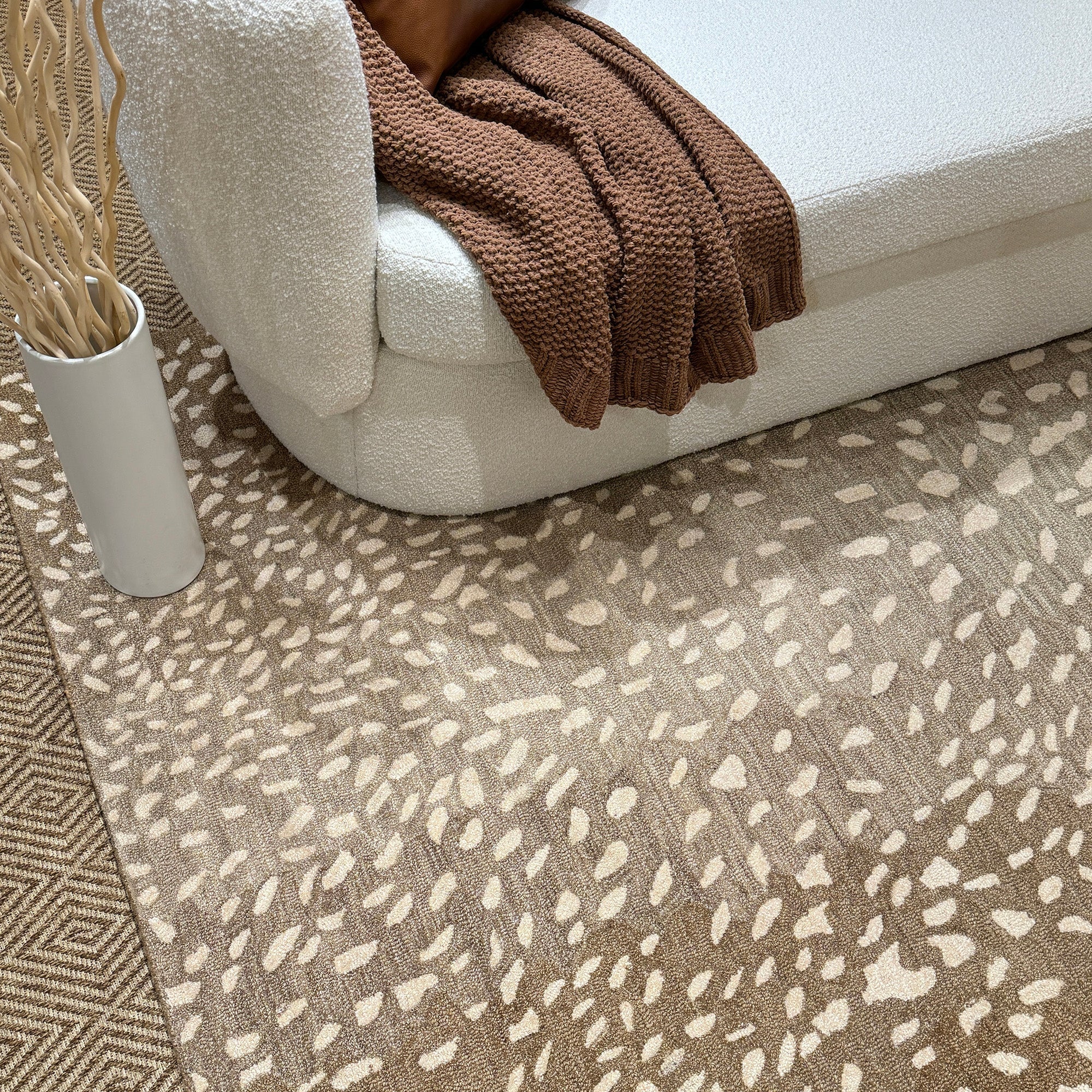 Serengeti-Antelope Beige Hand Tufted Rug Rectangle image