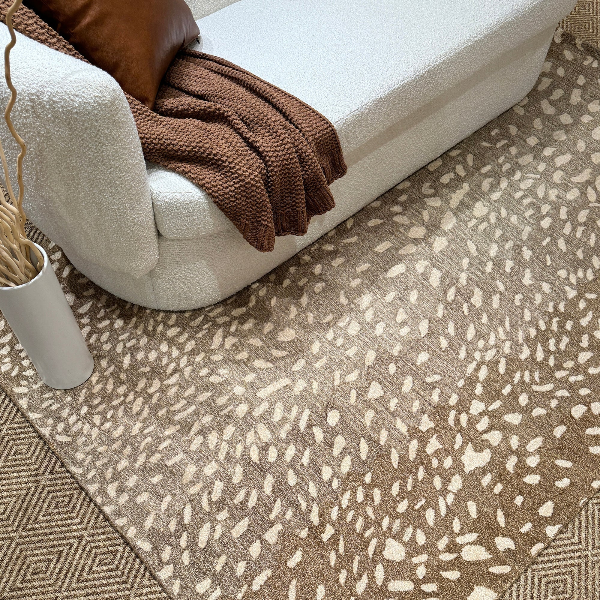 Serengeti-Antelope Beige Hand Tufted Rug Rectangle image