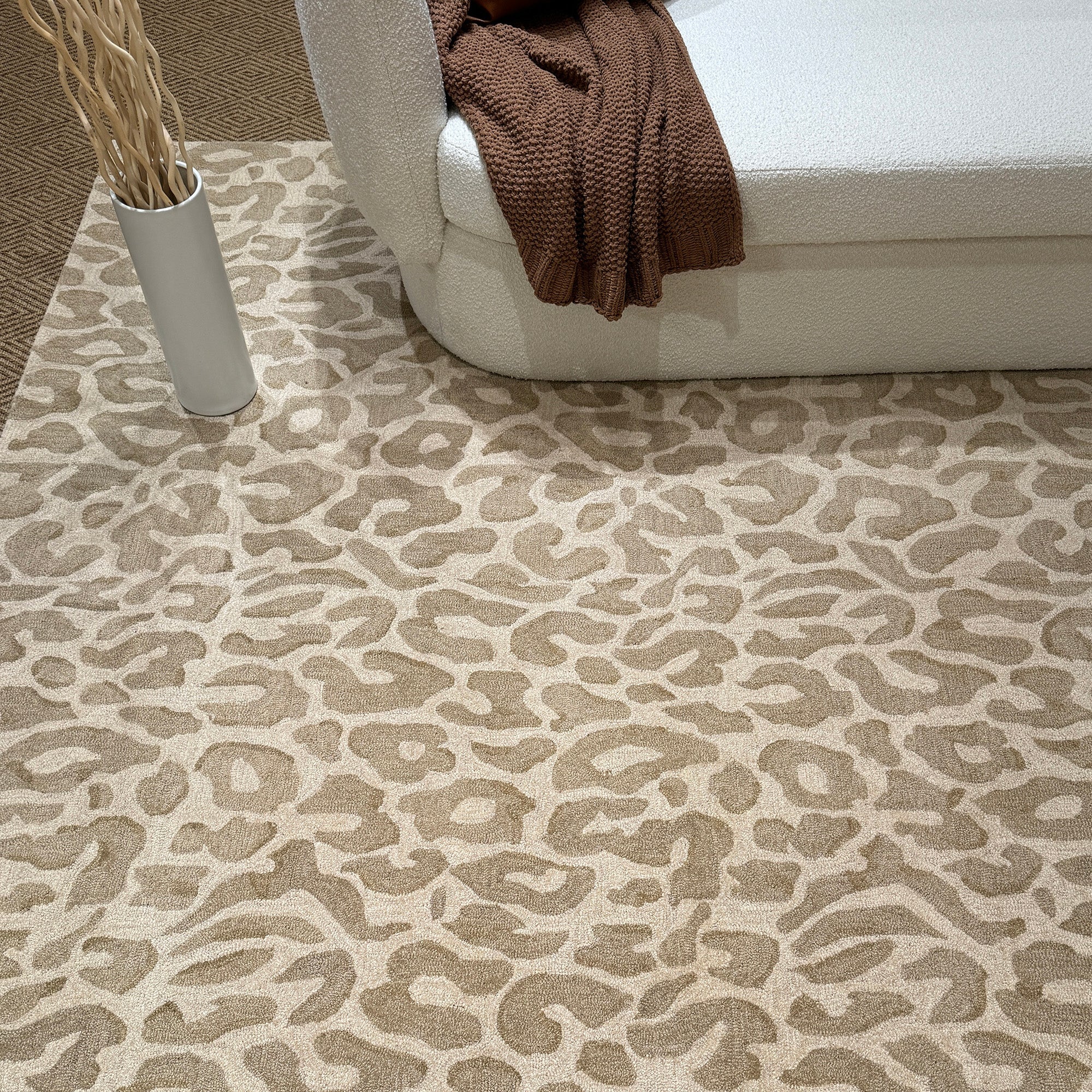 Serengeti-Leopard Natural Hand Tufted Rug Rectangle image