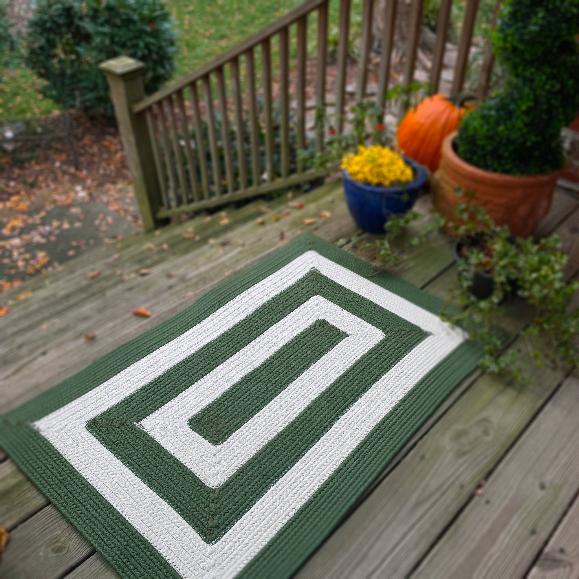 Timeless Avocado Braided Rug Concentric Rectangle image