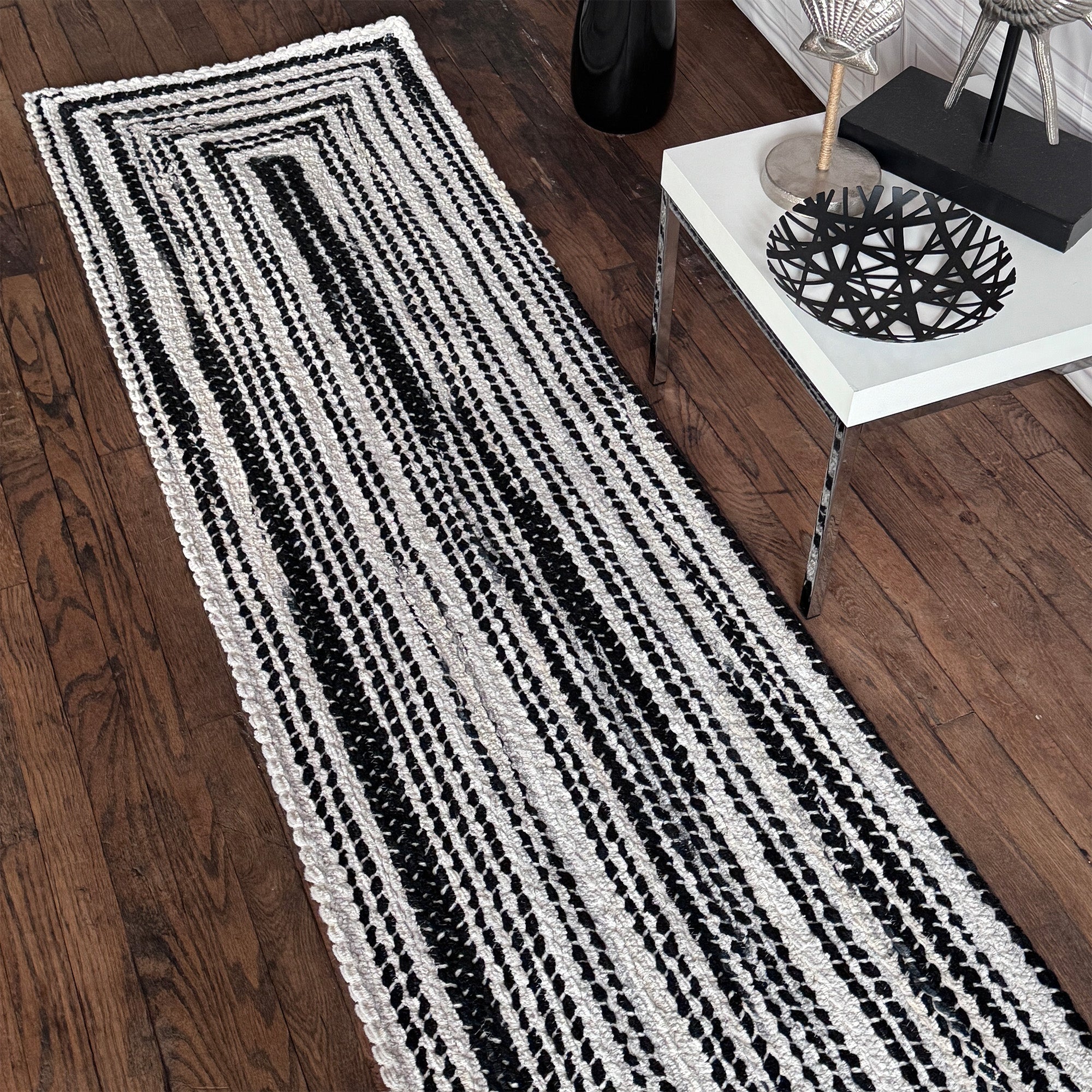 Crafted Black White Braided Rug Concentric Rectangle image