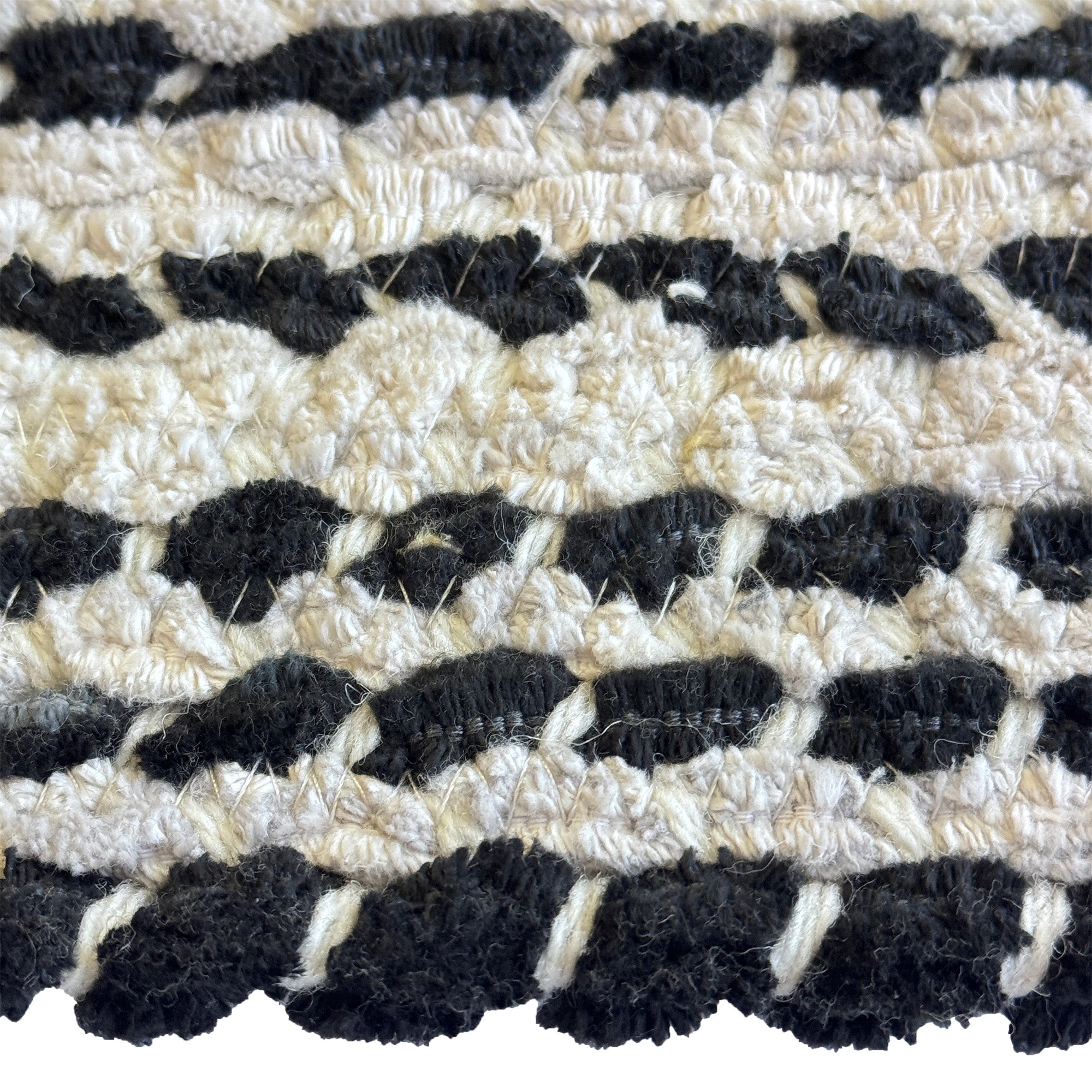 Crafted Black White Braided Rug Concentric Rectangle image