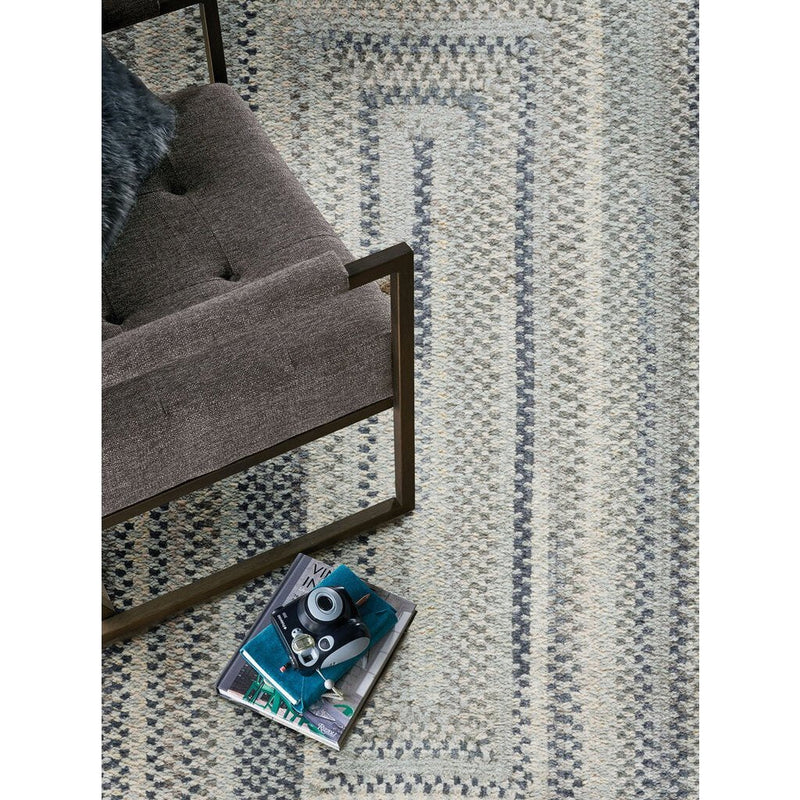 Synergy Silverstone Braided Rug Concentric Roomshot image