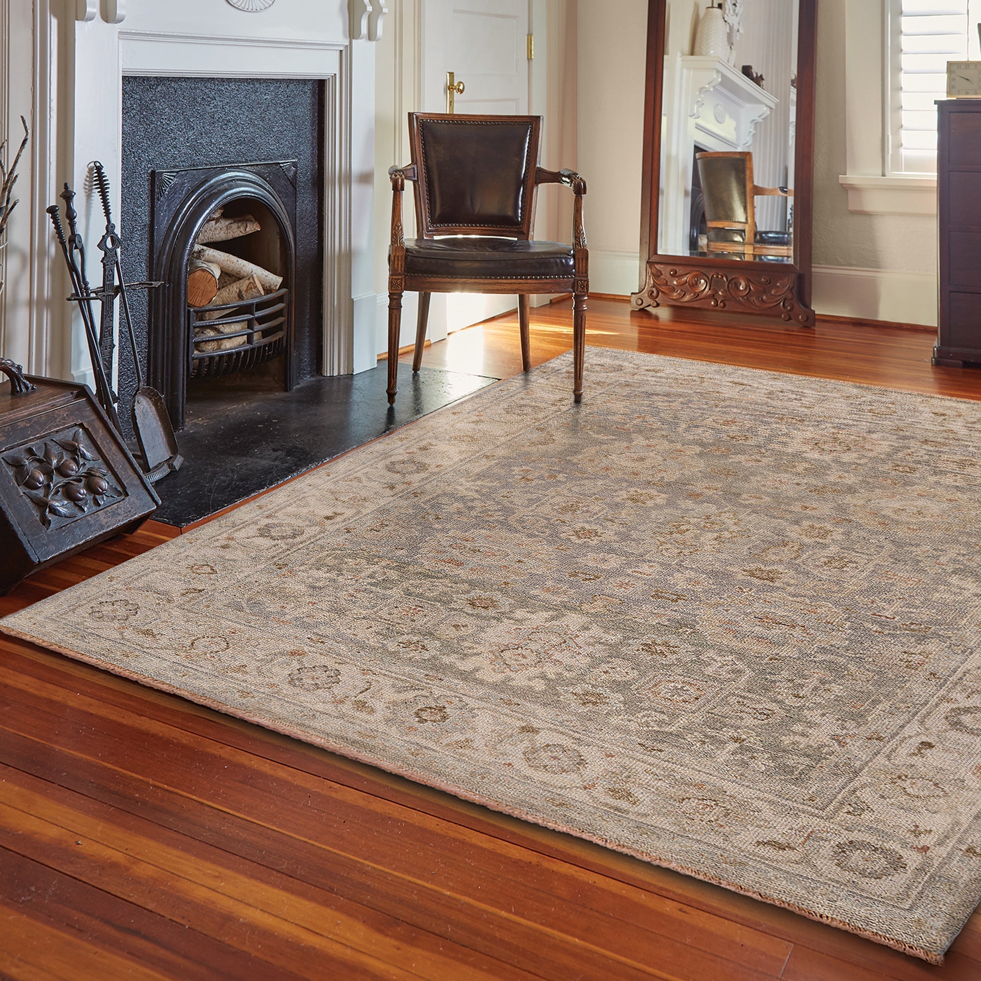 Braymore-Keller Silver Ivory Hand Knotted Rug Rectangle image