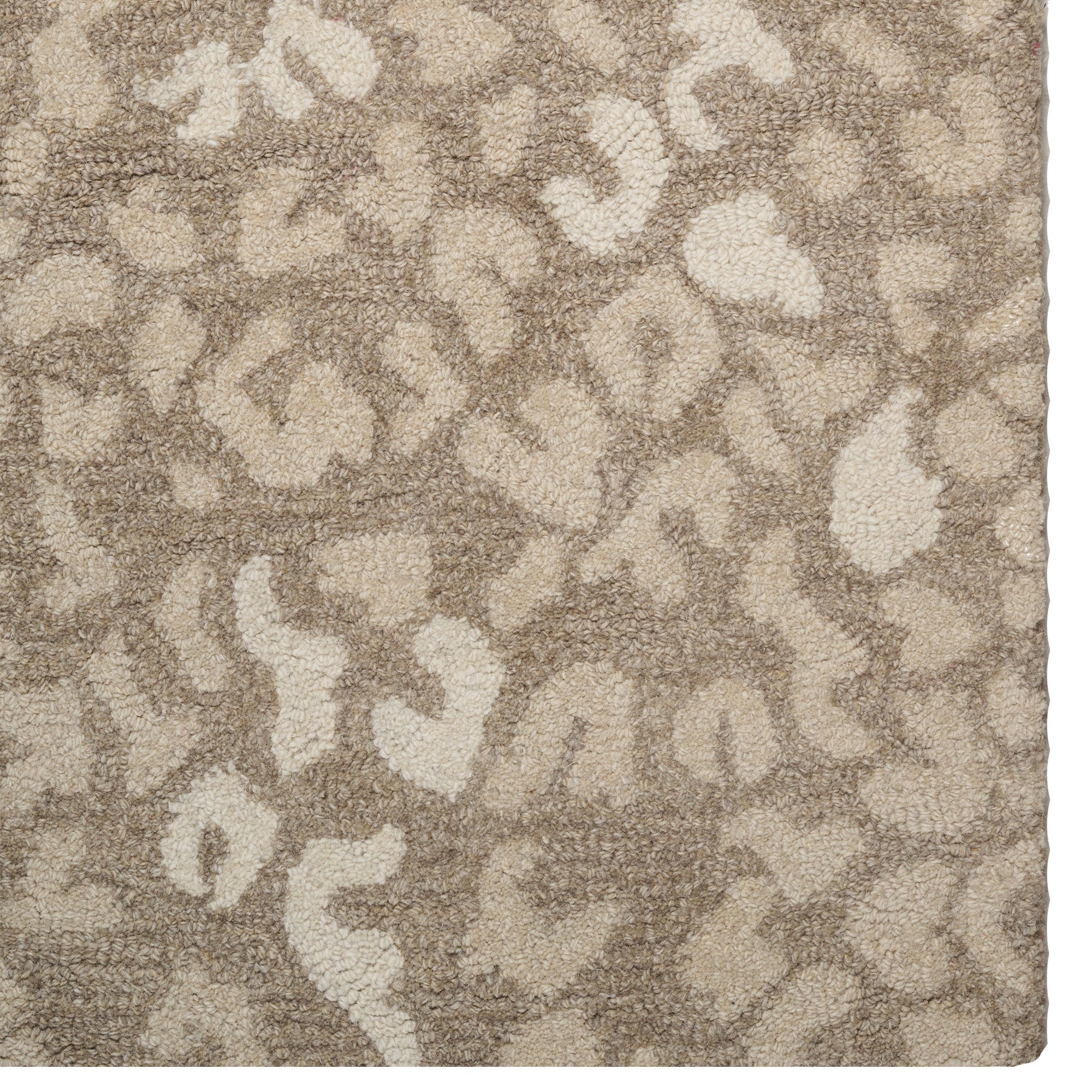 Serengeti-Cheetah Ash Hand Tufted Rug Rectangle image