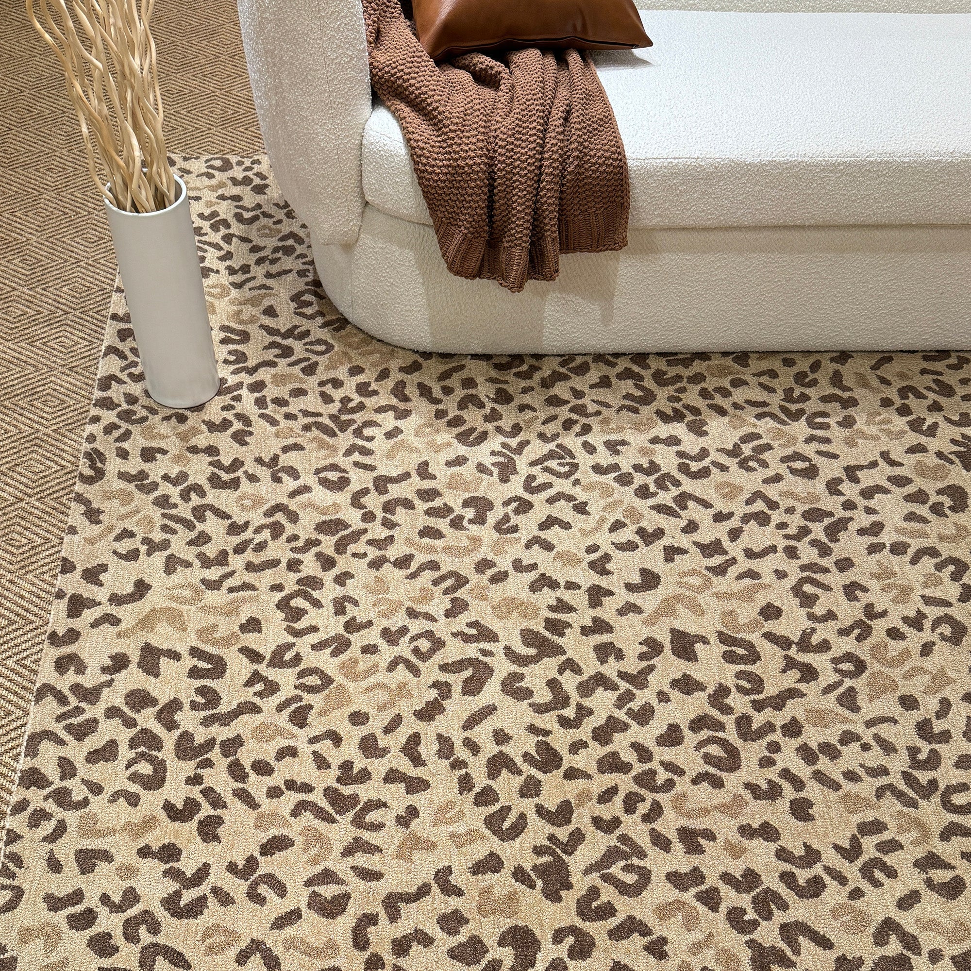 Serengeti-Cheetah Plains Hand Tufted Rug Rectangle image