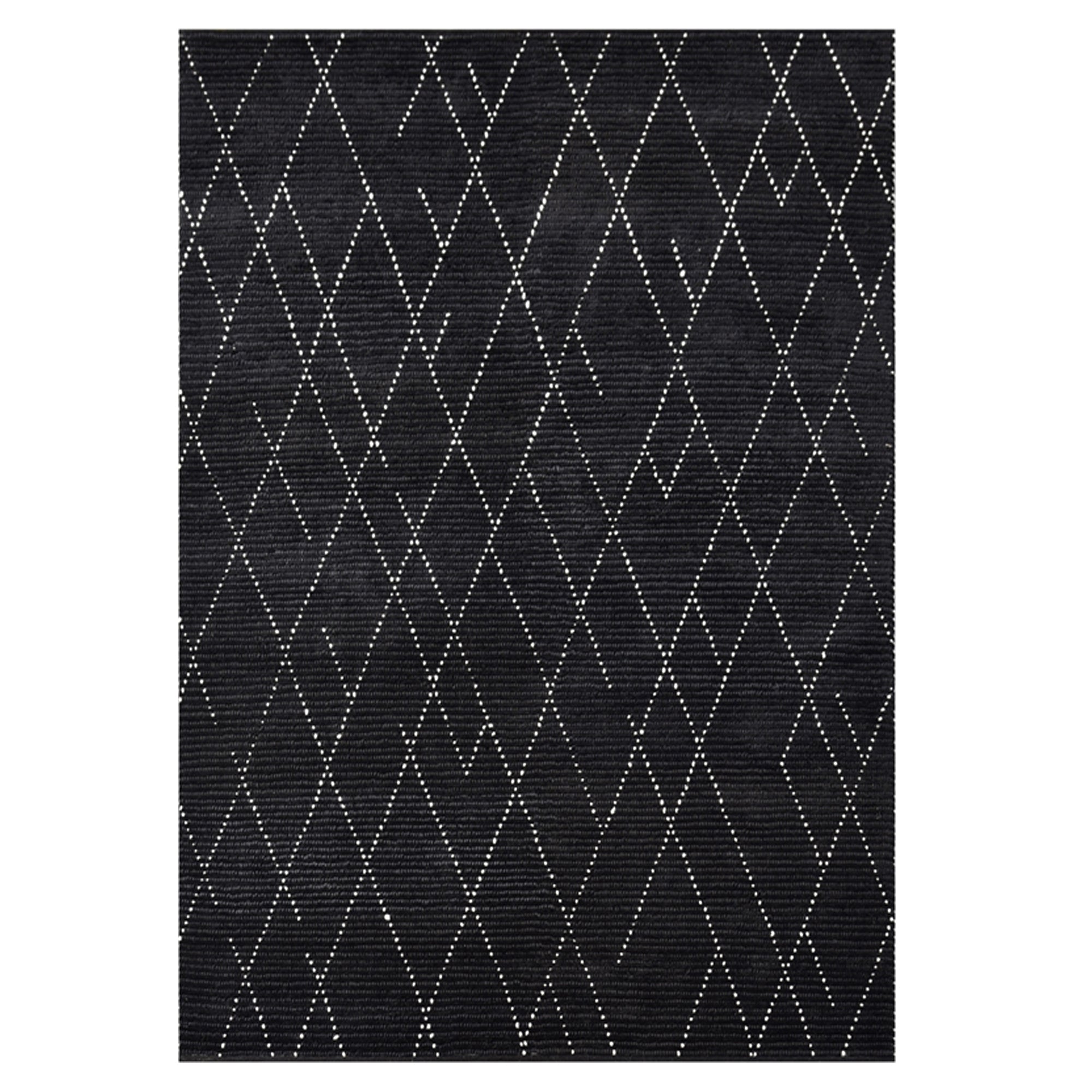 Geometrics Black Ivory